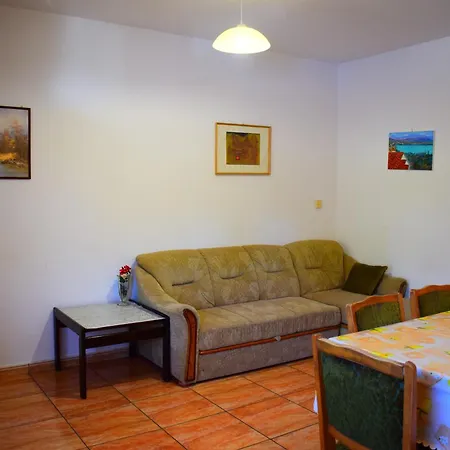 Milica Appartement *
